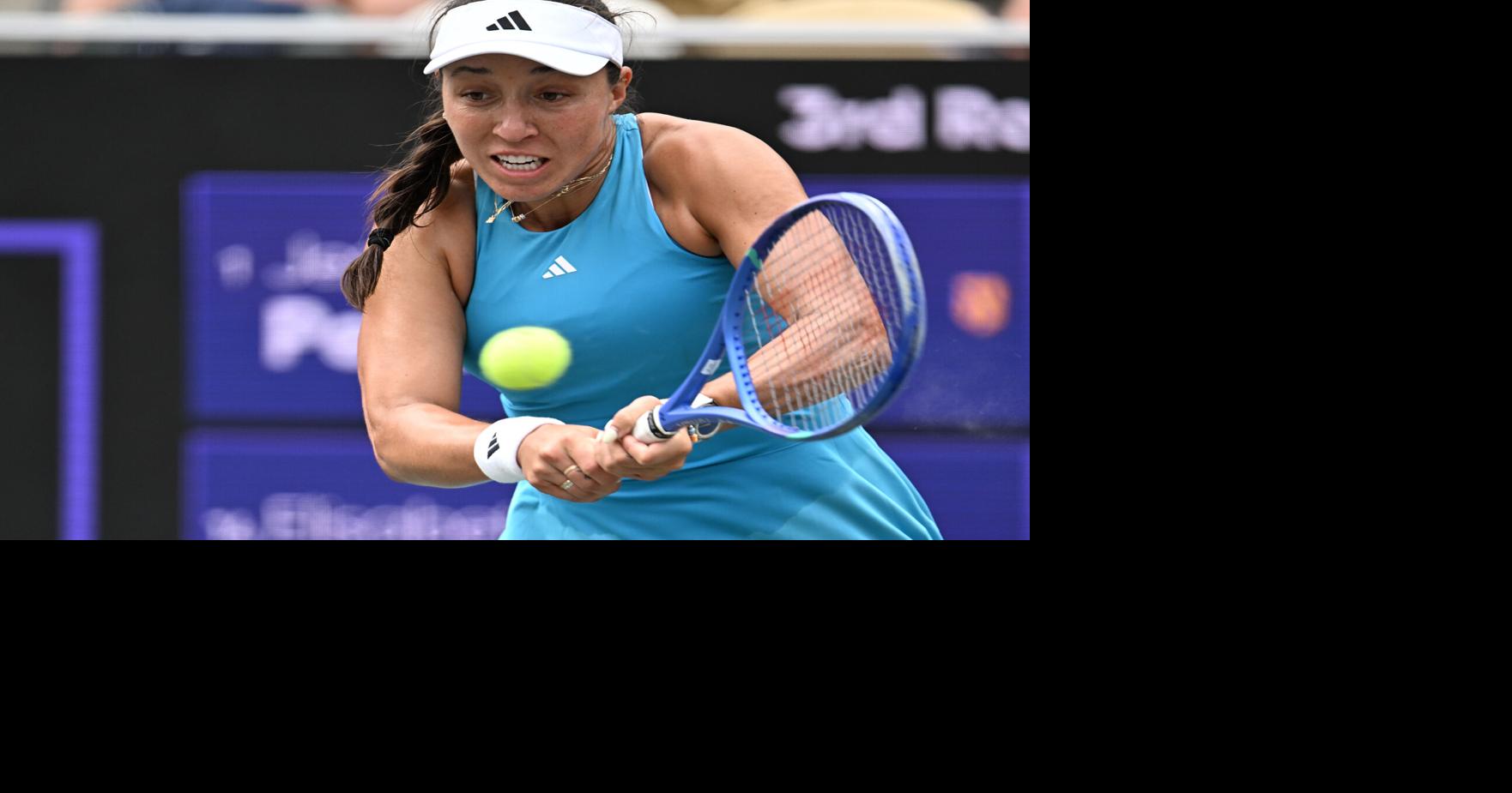 Defending champ Pegula survives yet another thriller at Charleston Open