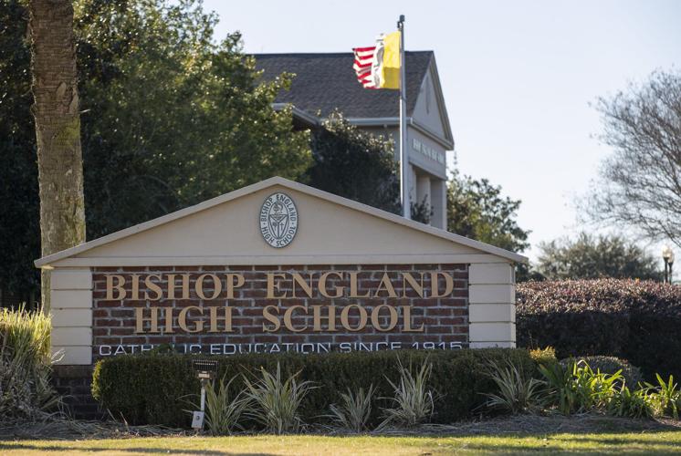 Child dies in hot car outside England High School; Charleston
