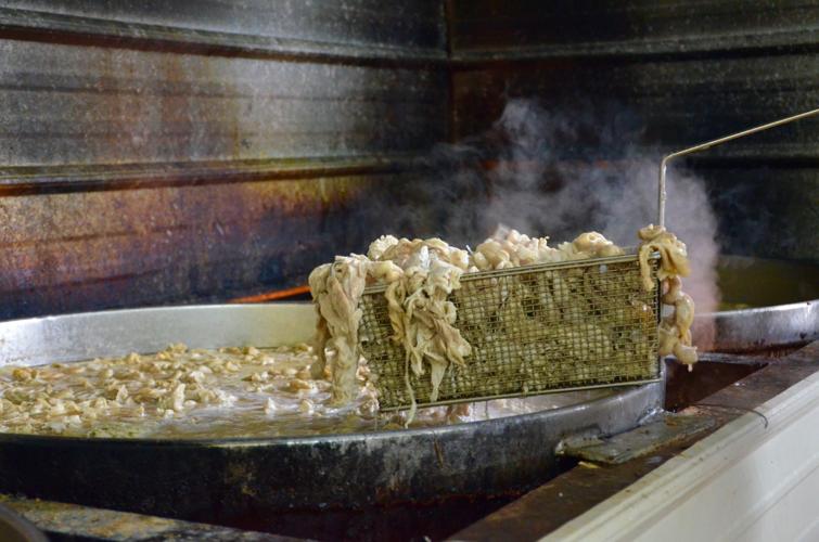 Chitlin Strut is 'hog heaven' on Earth News