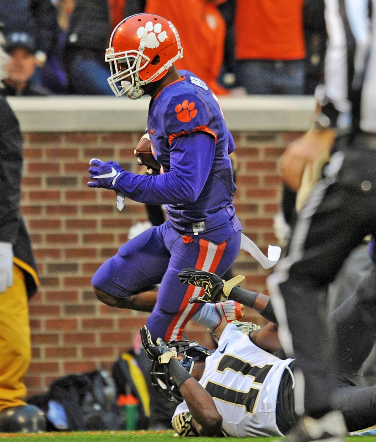 Clemson tops Wake Forest