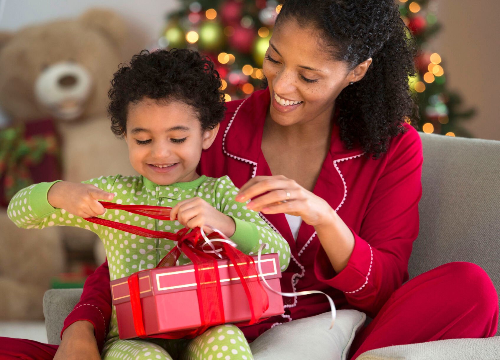 BBB CONSUMER TIPS: Shop Safe And Shop Smart This Holiday Season | News ...