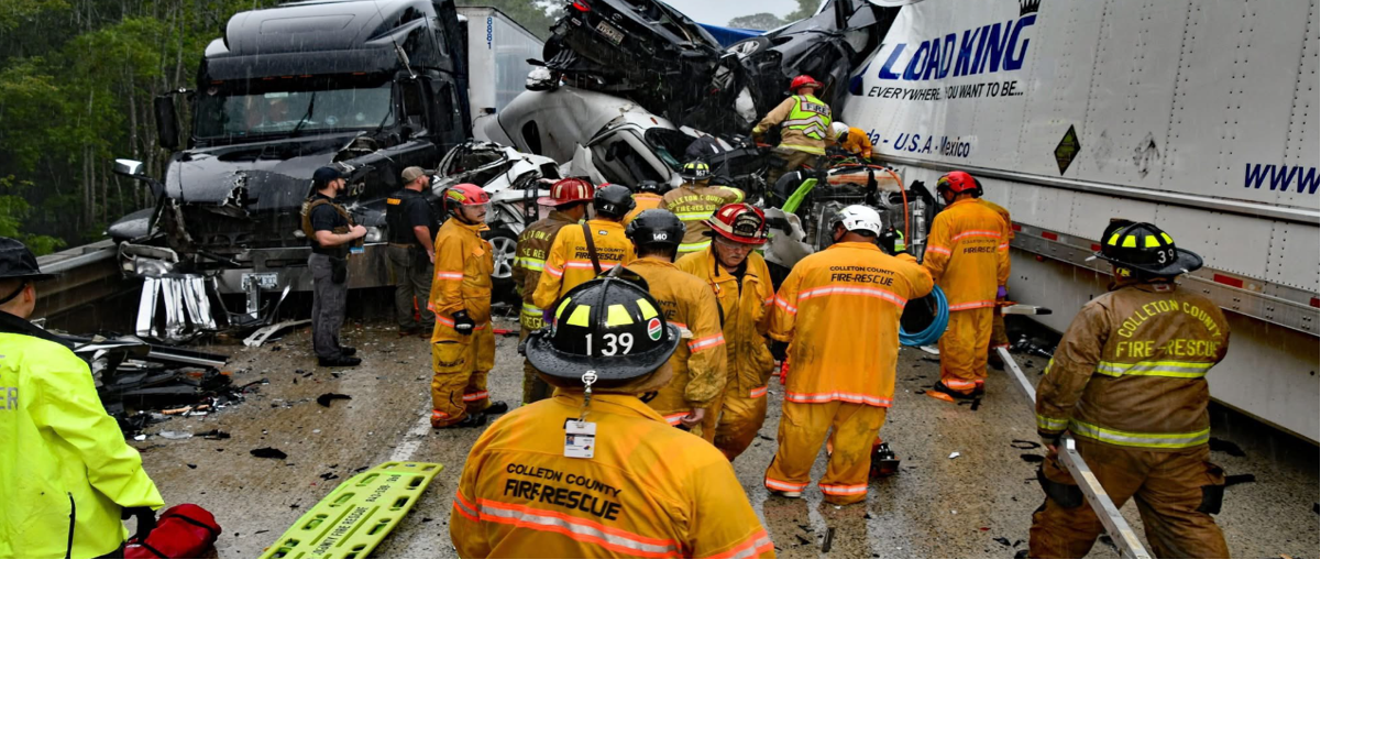 2 killed, 26 injured in back-to-back crashes on I-95