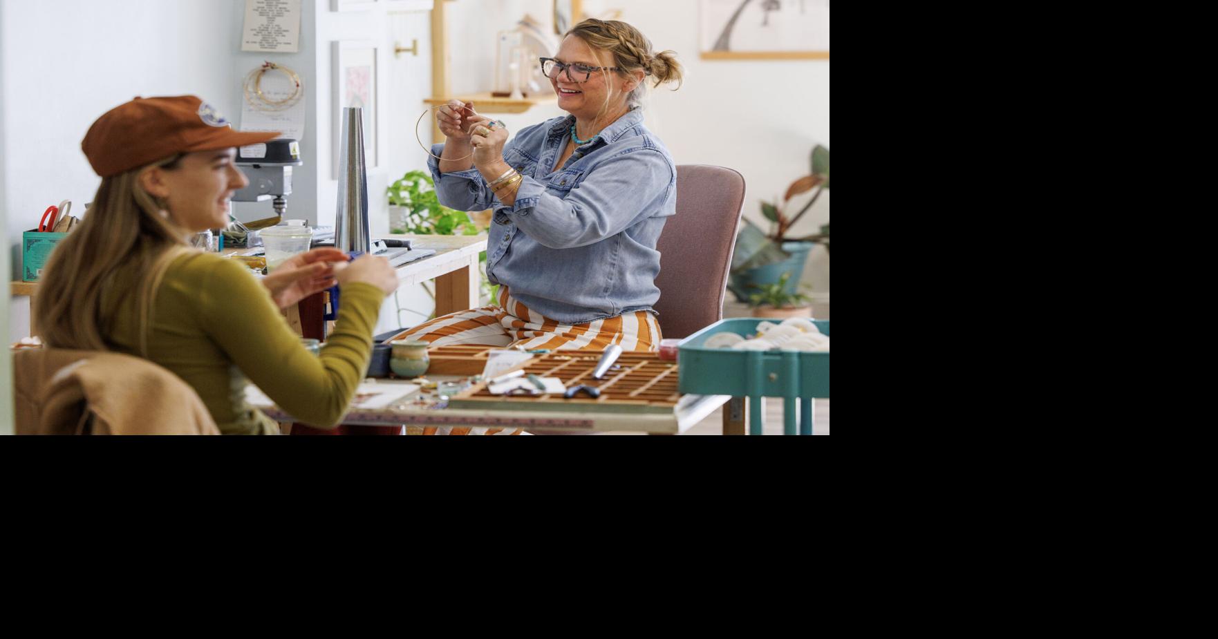 Gold prices hit record highs, but Charleston jewelers aim to keep Valentine’s Day affordable