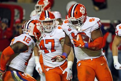 How Clemsons Defense Plans To Contain Dynamic Virginia