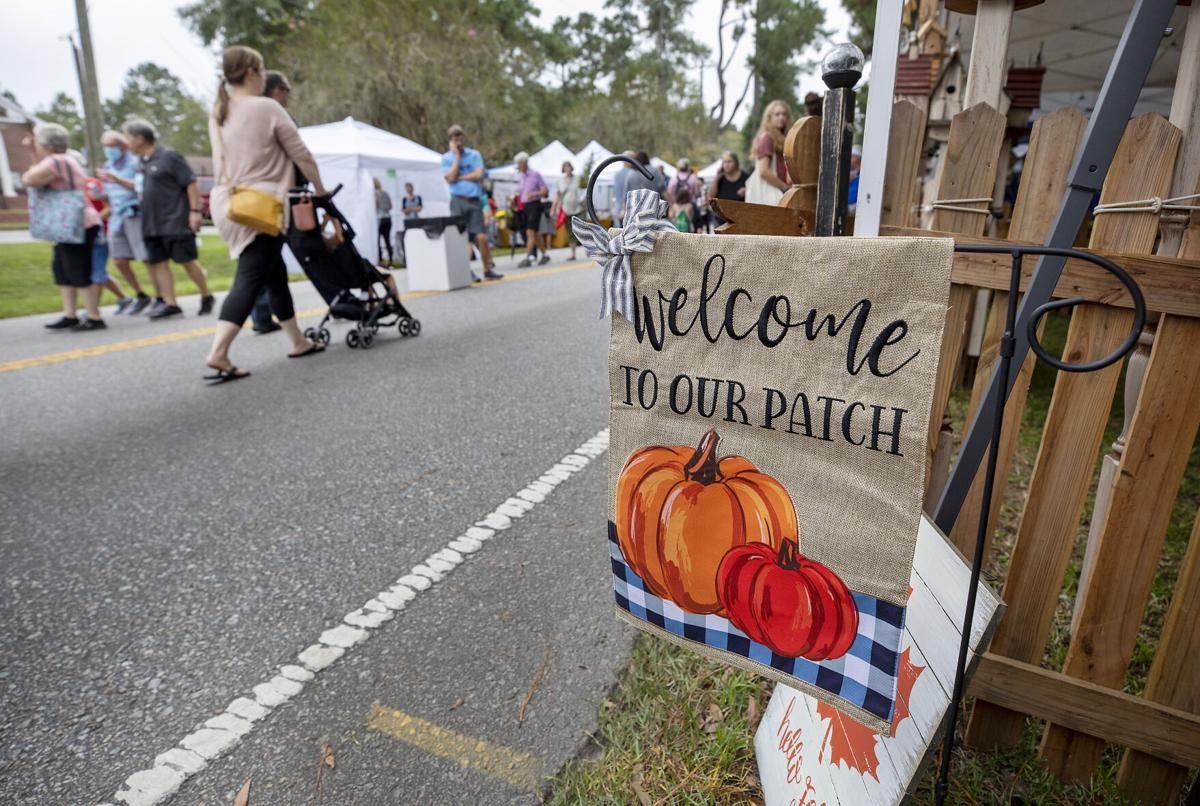 pumpkin fall main street.jpg