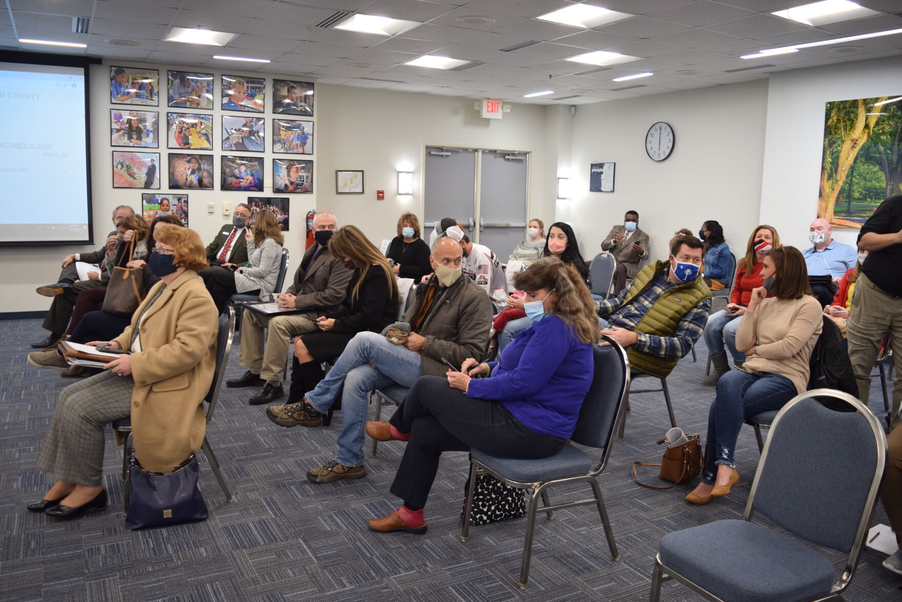 Aiken County school board addresses substitute shortage as quarantine numbers rise - Vimarsana News
