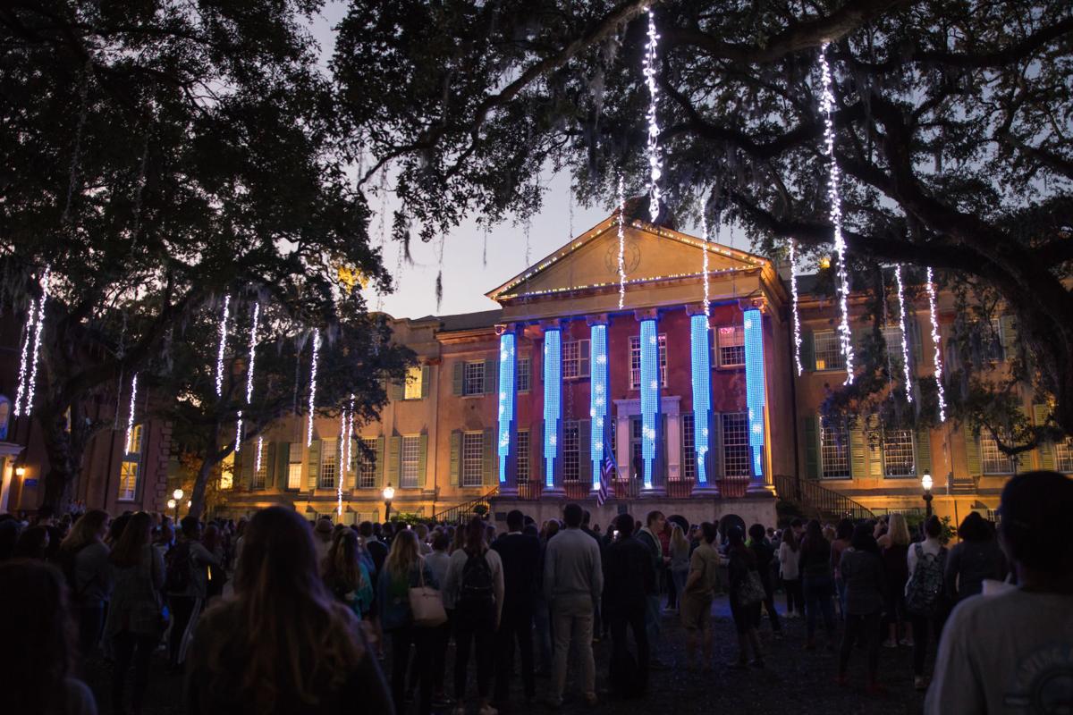 College Of Charleston Christmas 2022 Singing College Of Charleston Plans Special Cistern Light Show This Month | News |  Postandcourier.com