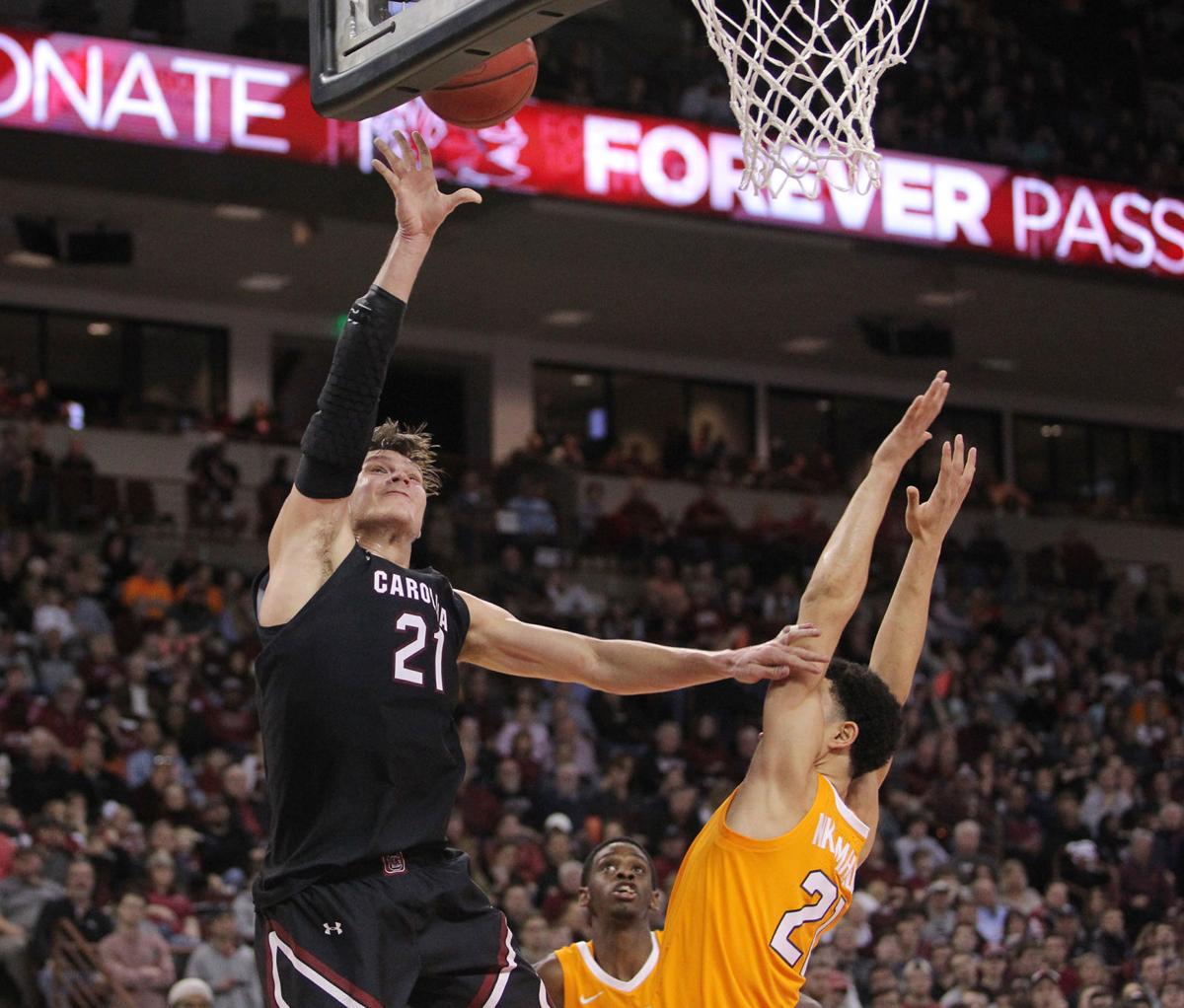Gamecocks Stun Tennessee Dozier Martin Comment On Ncaa Violation