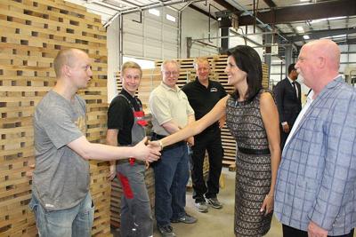 South Carolina Barrel Maker Is Filling The Demand Business Postandcourier Com
