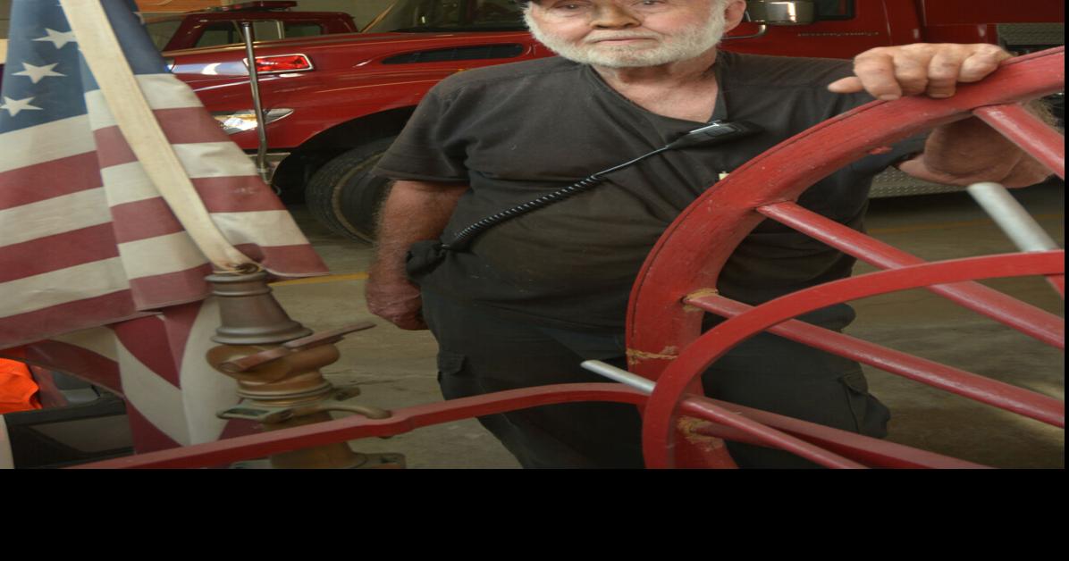 Salley Volunteer Fire Department chief, 75, still 'going to the fire