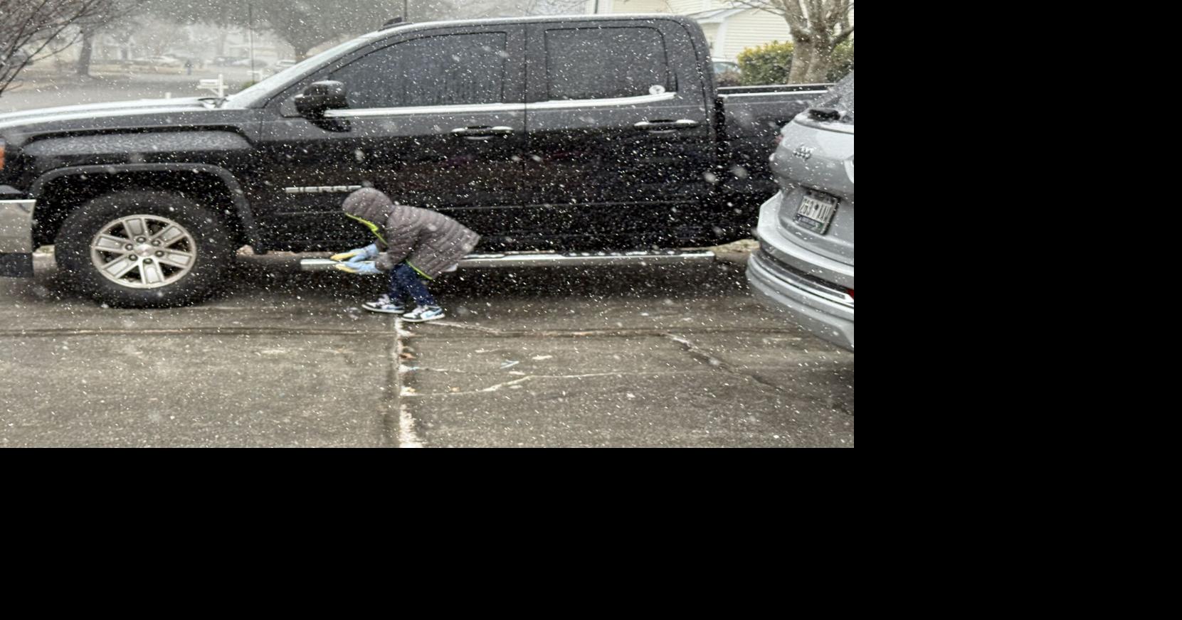 Live updates: Forecast for Charleston region dips slightly to 1-5 inches ...