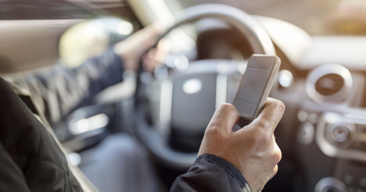 Hands-free driving law is now in effect in South Carolina