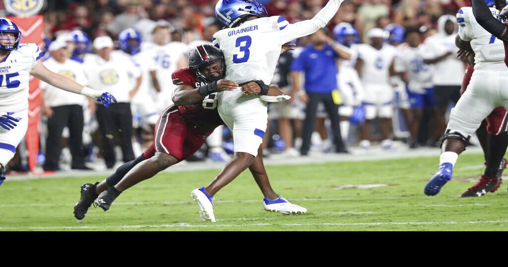 Gamecocks' Edmond grows into starter with position switch and chicken
