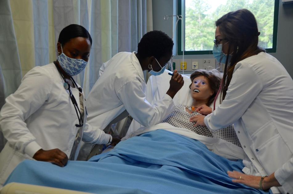 ‘A perfect storm’: Educators fear impacts of burnout, coronavirus on S.C. nursing shortage | Local News ‘A perfect storm’: Educators fear impacts of burnout, coronavirus on S.C. nursing shortage | Local News