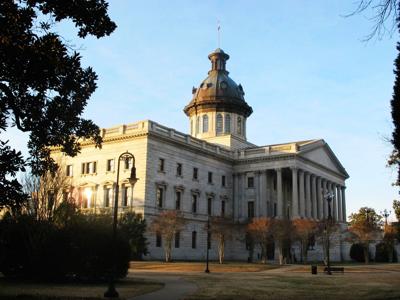File Statehouse exterior