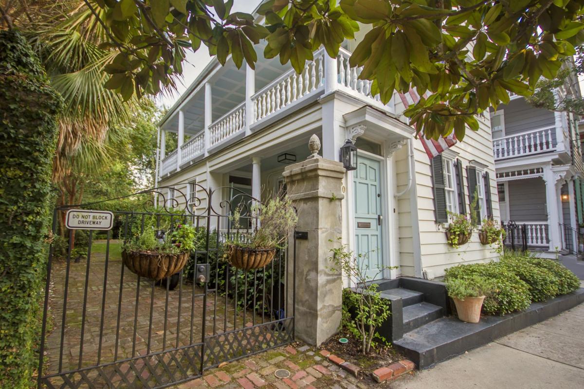 What You Get For Under A Million In Downtown Charleston 60 Warren Street Business Postandcourier Com