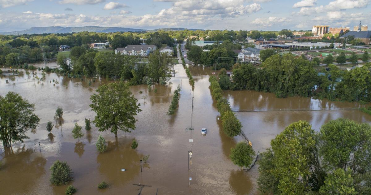 Editorial: This hurricane season poses added danger, thanks to the ...