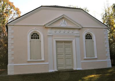 In Goose Creek Locals Maintain Church Built In 1719 Though They Seldom Worship There