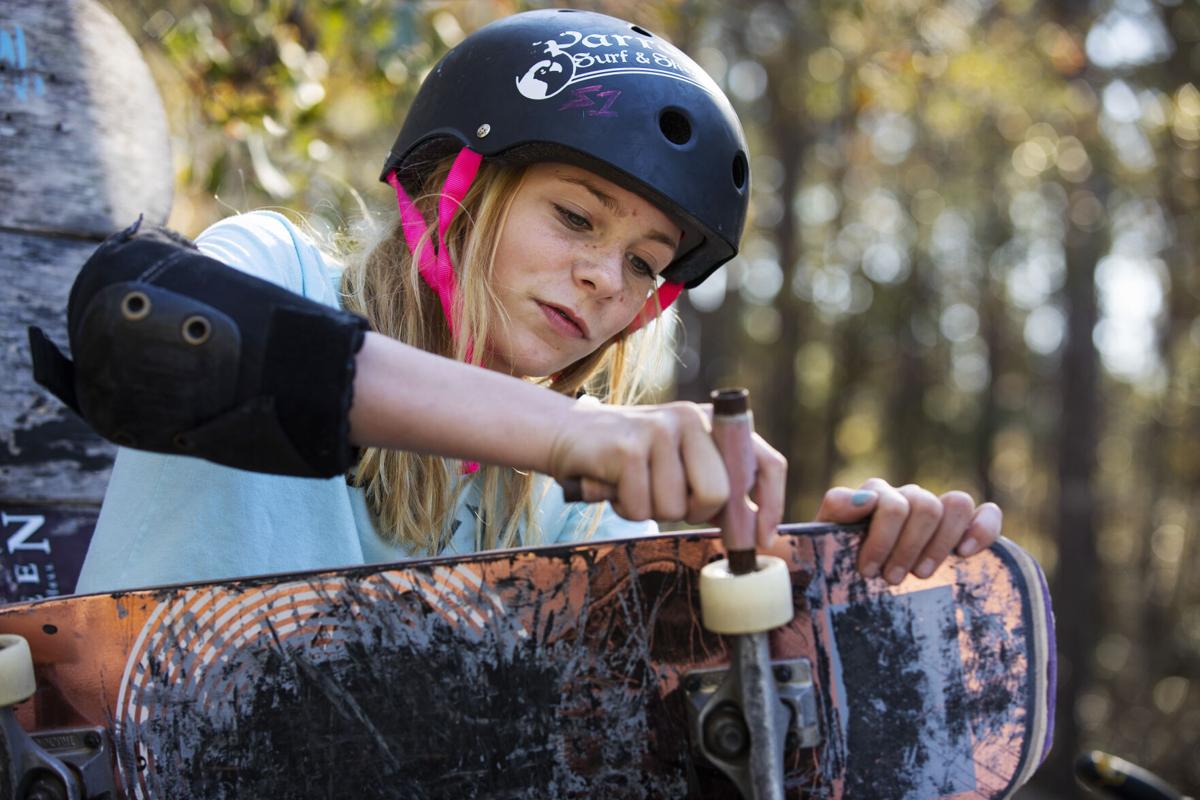 tightening wheels.JPG