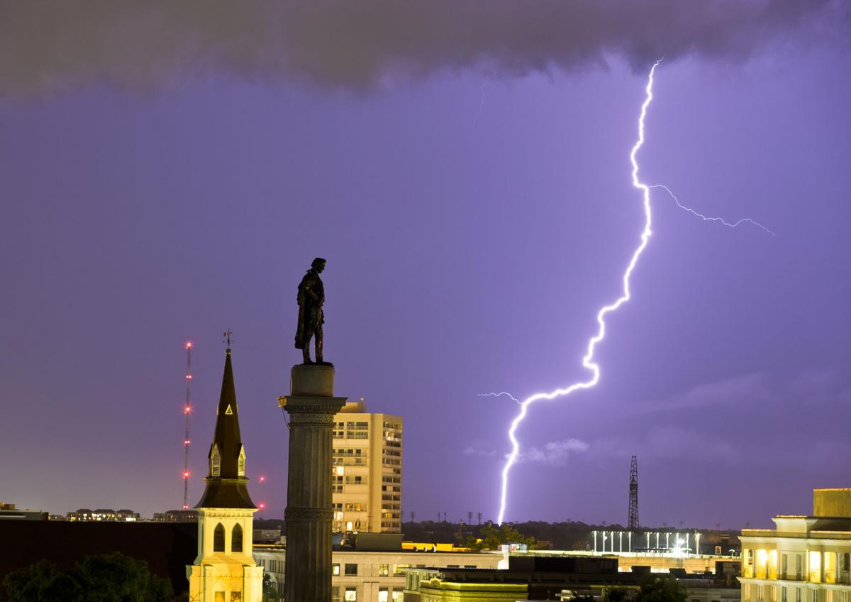 lightning.jpg