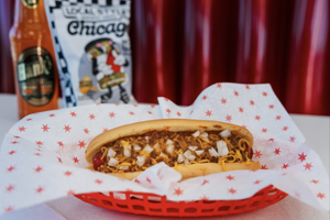 Chicago-style food — hot dogs, not pizza — is coming to Greenville’s Wade Hampton Blvd.