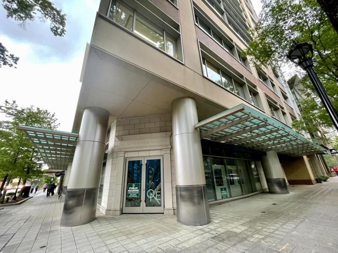 Restaurant to fill former Brooks Brothers space on Greenville's Main Street Greenville Food