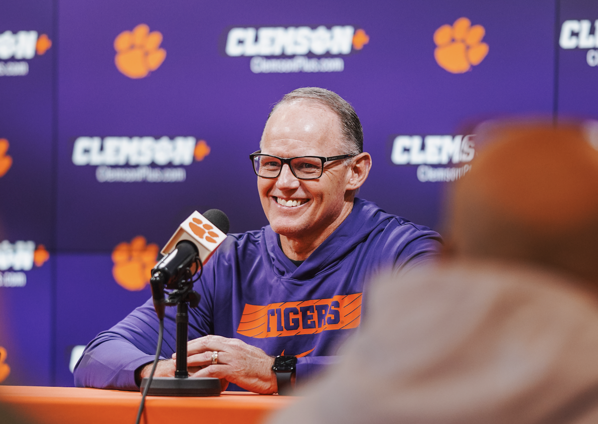 Clemson introduces Tom Allen as next defensive coordinator | Sports |  postandcourier.com