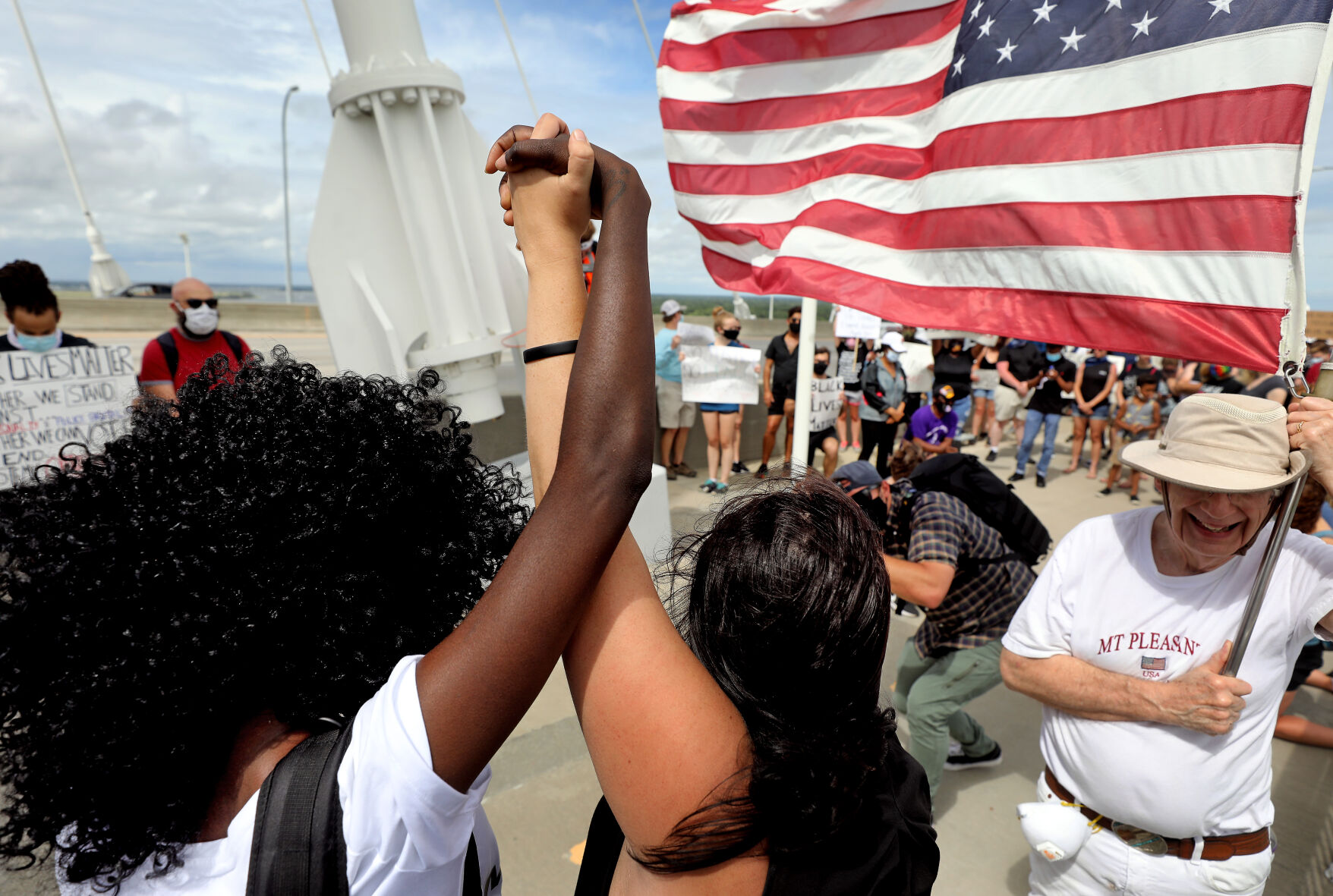 American flag shirt outlet protest forrest gump