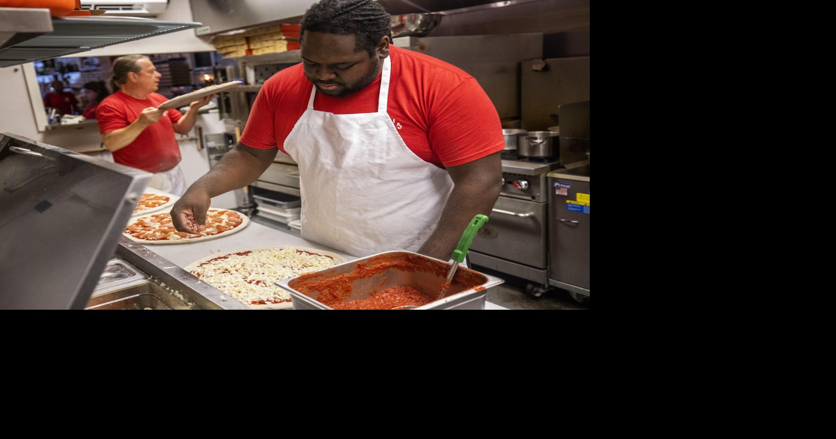 Father-daughter duo dishing New York-style pizza in North Charleston