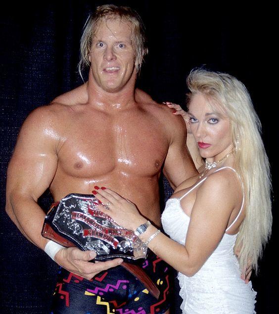 Where is Jeanie Clark, former wife of Steve Austin, now? Wrestl