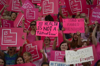 Planned Parenthood buys Charleston Women's Medical Center, will offer  abortions at new location | Features | postandcourier.com