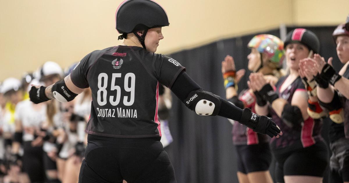 'Terminally chill' Charleston roller derby maven with late-stage cancer ...