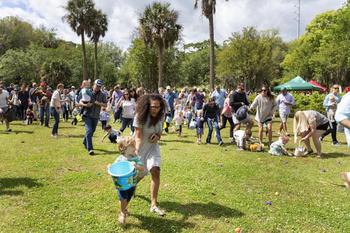 pc-042119-fe-parkegghunt-19.jpg