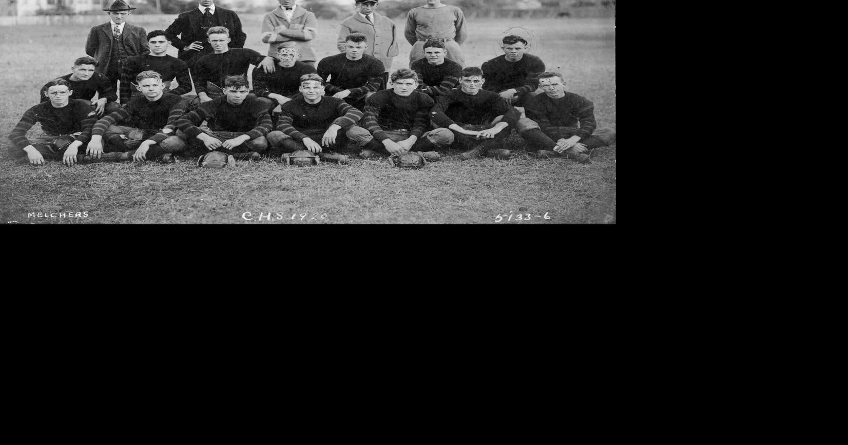 100 years ago, a Charleston football team rode by train, met a ...