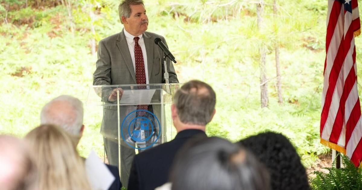 Aiken County man named Trustee of the Year by Association of Community College Trustees