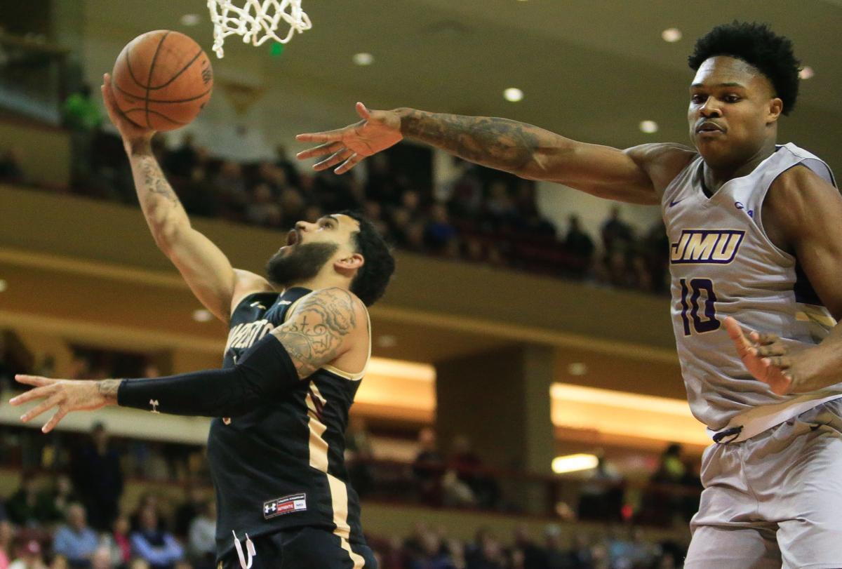 Cofc vs James Madison08.jpg
