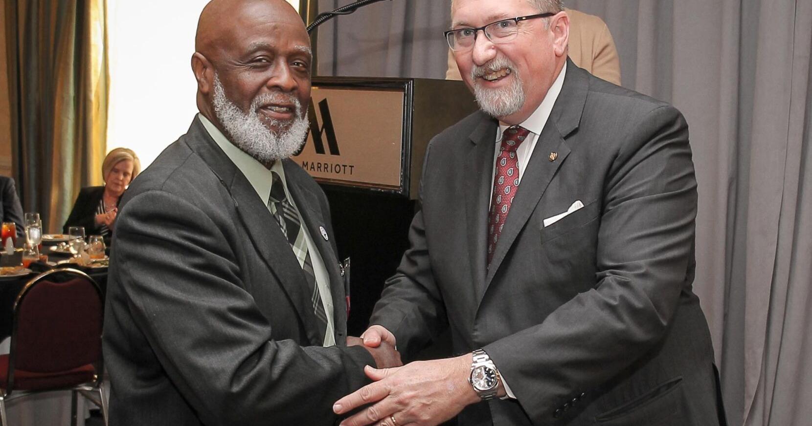 Town of Stuckey Mayor Graduates From the Advanced Municipal Elected Officials Institute of Government