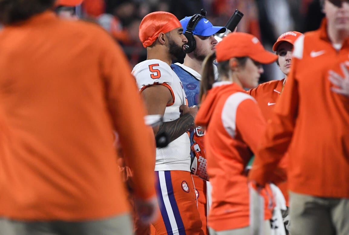 Swinney: Uiagalelei will remain Clemson's starting QB