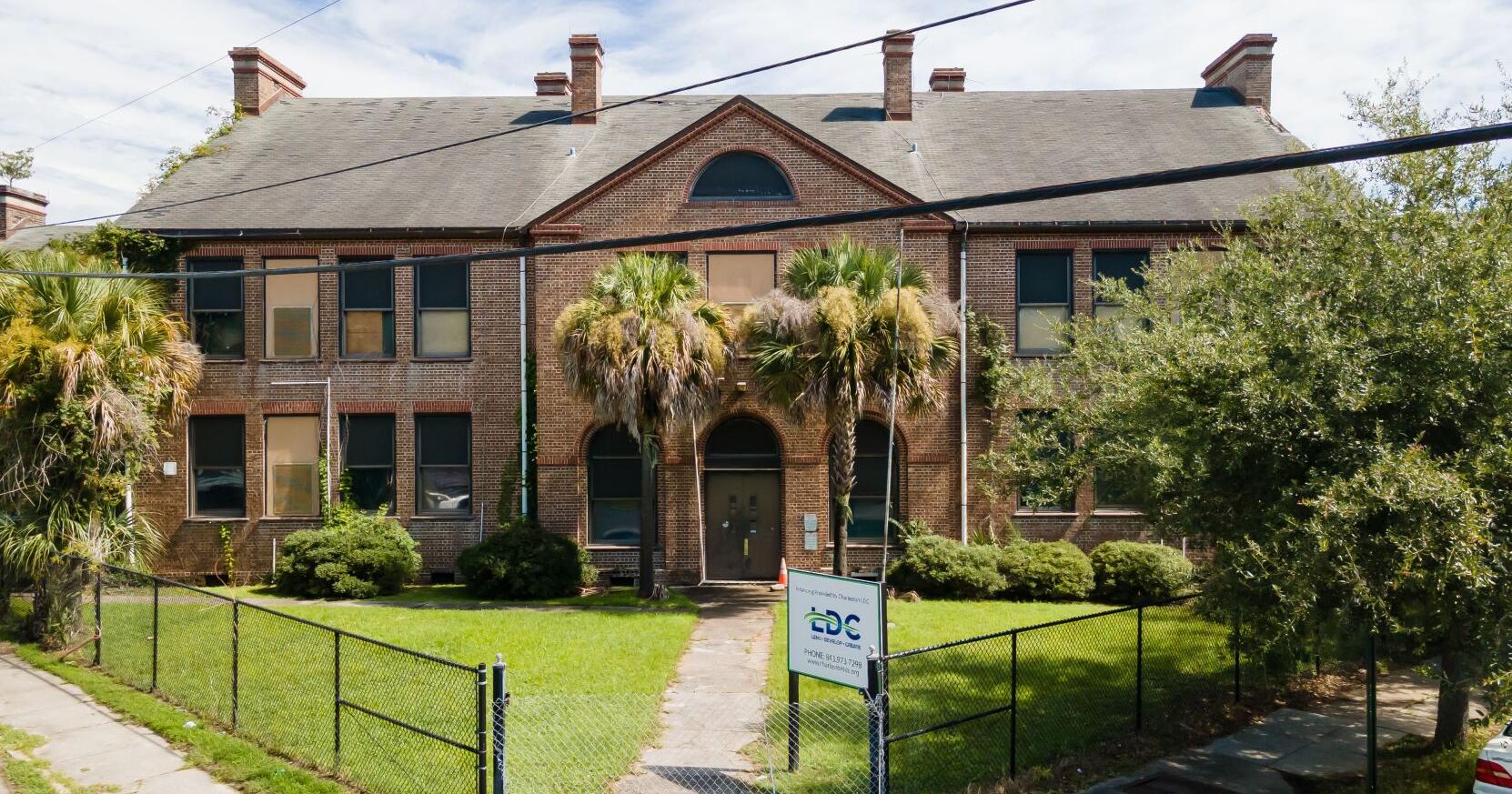 Charleston school being remade into low-income senior housing - Vimarsana News