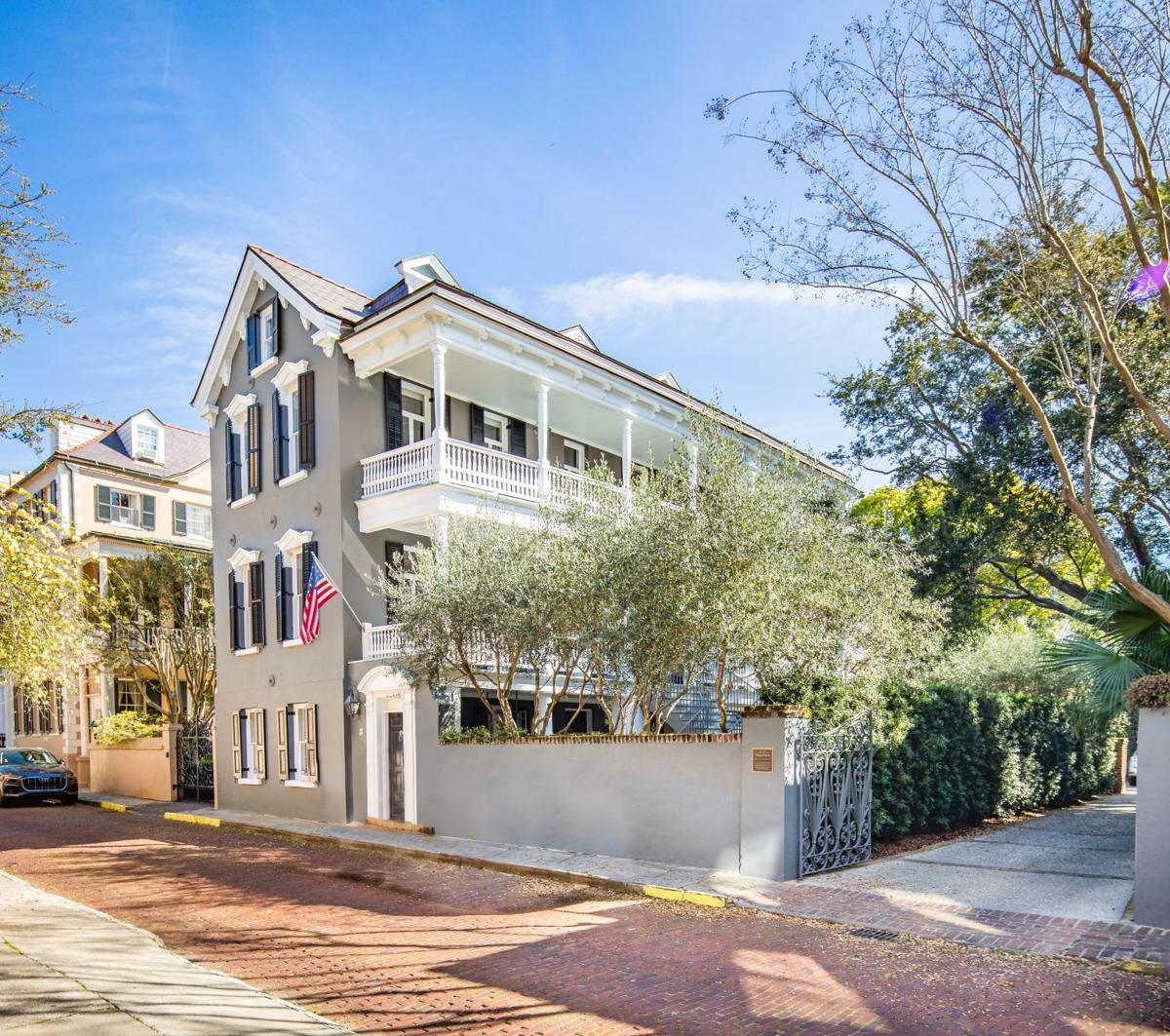 Downtown Luxury A peek inside three of Charleston’s most beautiful