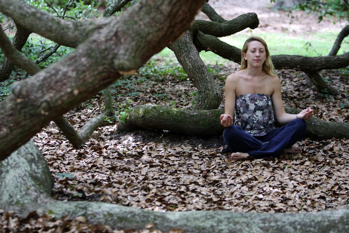 Nude Angel Oak photo shoot