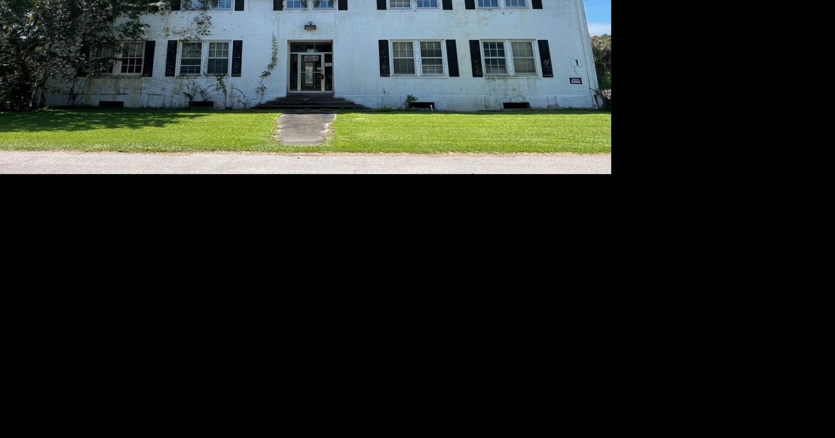 Charleston officials and Clemson strike potential deal to raze old lab on West Ashley farm