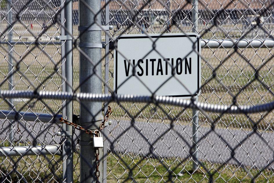 Editorial: Stop illegal calls from inmates, but make legal calls accessible |  Editorials