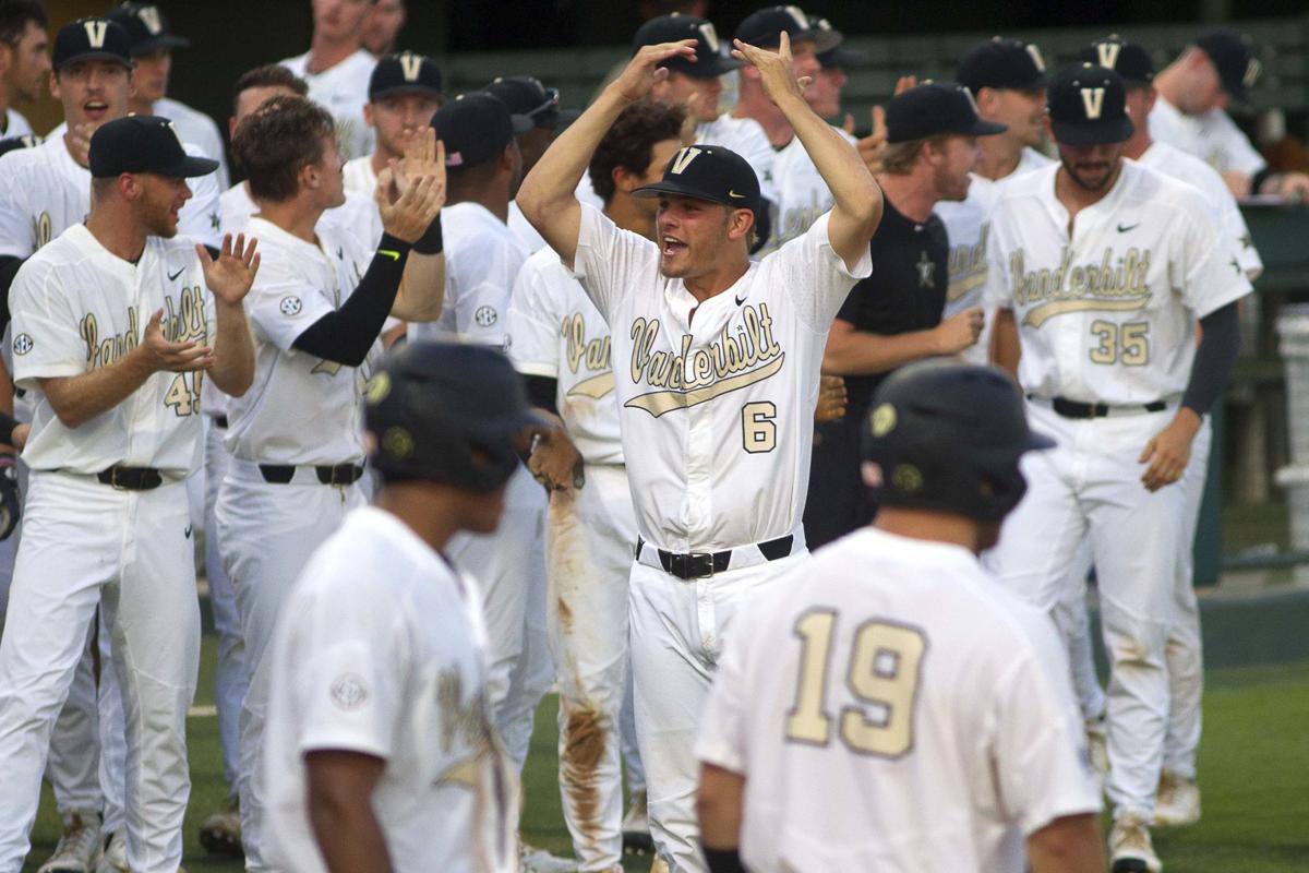 NCAA Baseball: NCAA Regionals - Vanderbilt vs Clemson