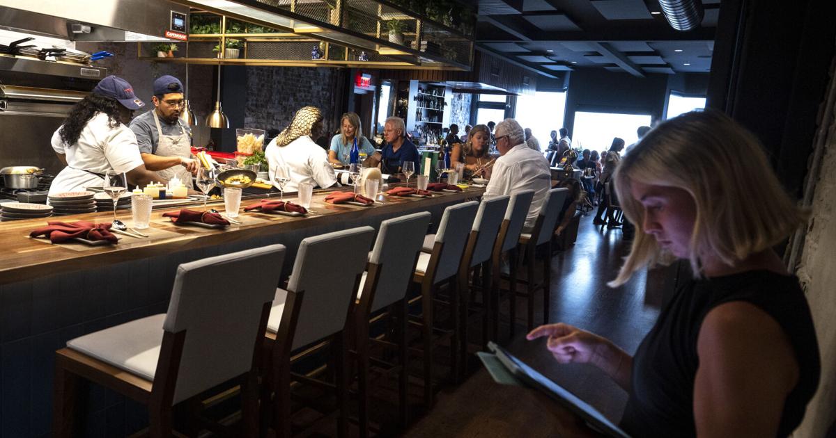 Owners of O-Ku and Oak open Vietnamese restaurant in Charleston, a 1st for the hospitality group