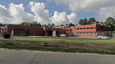 An Sc Dad Says He Can T Pay Fines That Put Him Behind Bars Despite State Law News Postandcourier Com