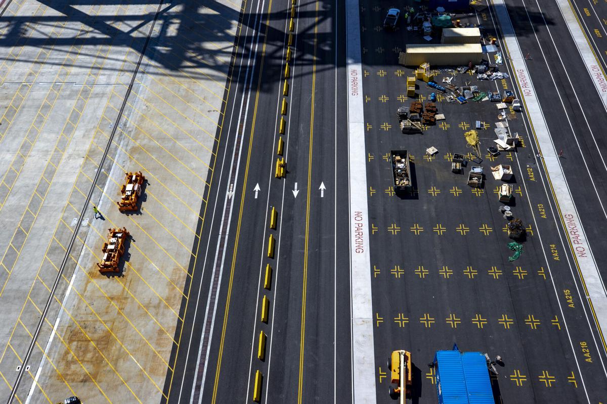 Hugh Leatherman Terminal 18.jpg