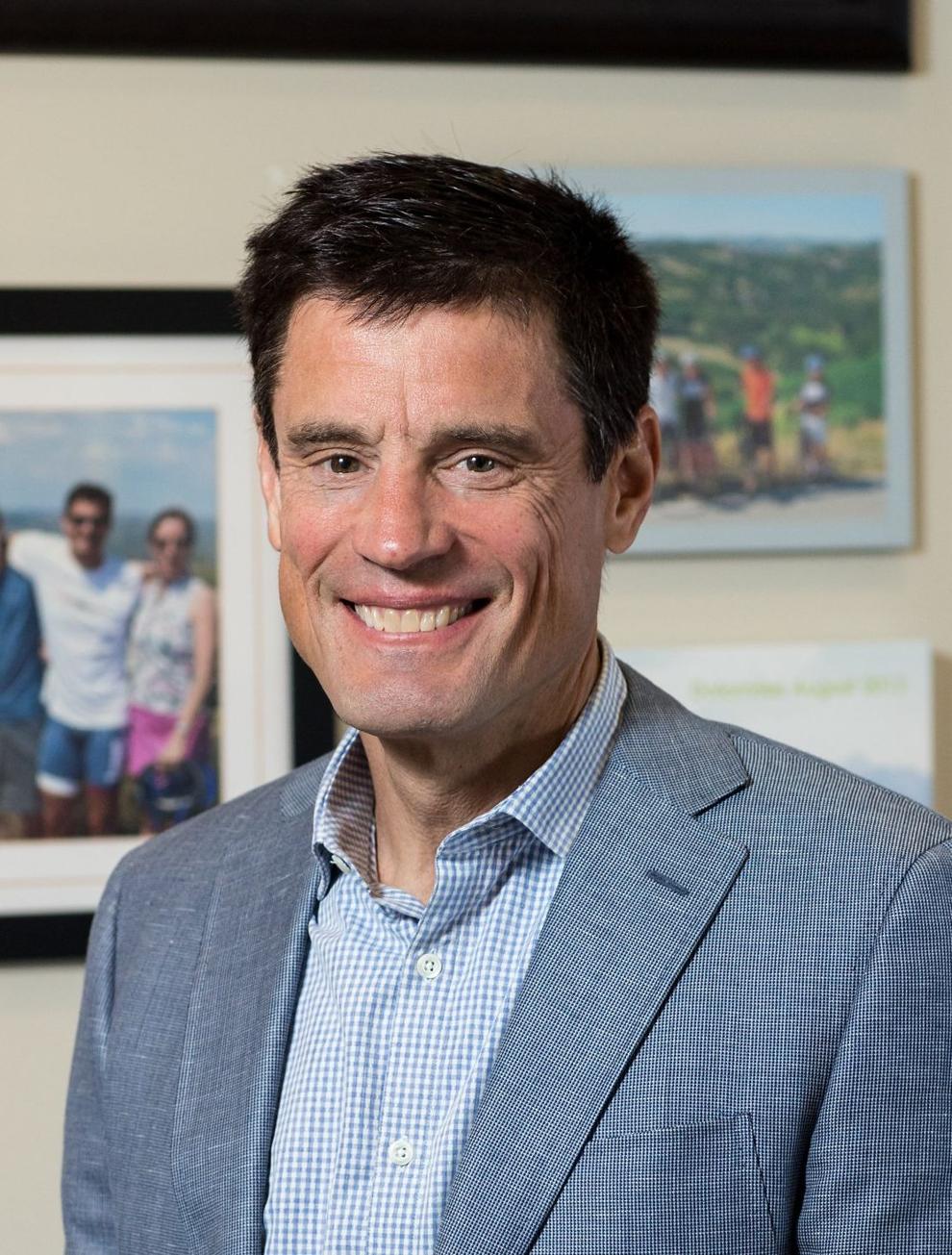 Ben Navarro gives 1.25M to College of Charleston teacher education
