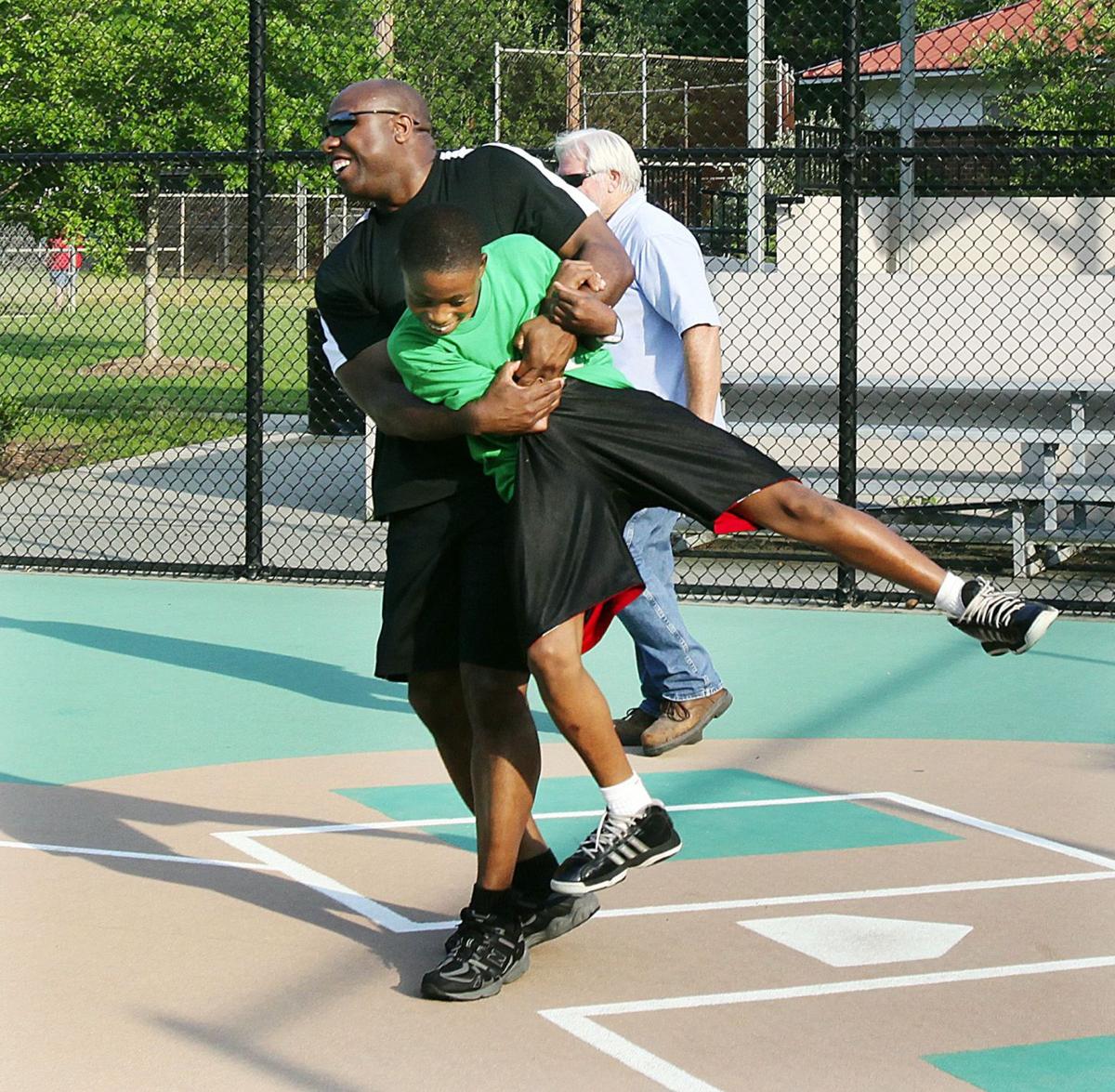 PlayToday! Wiffle Ball