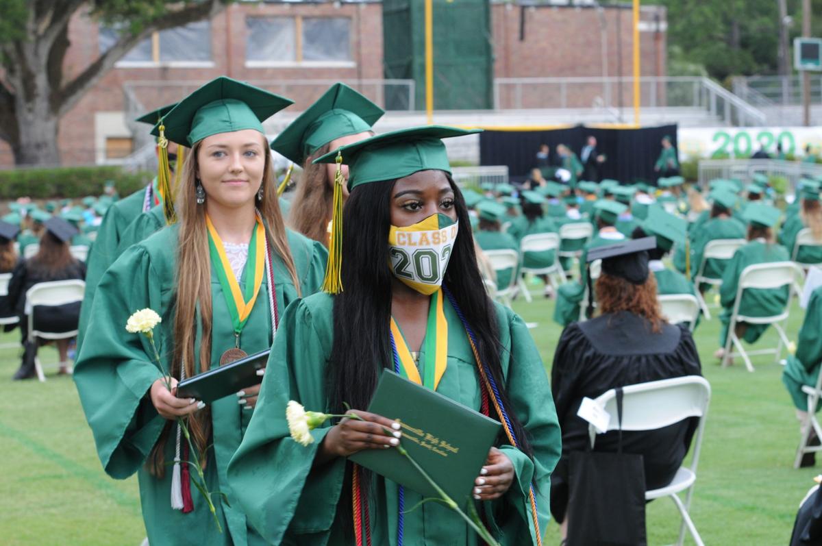 2 shsgrad (60).JPG